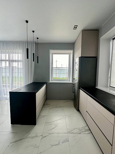 Кухня в КП Крестовоздвиженское