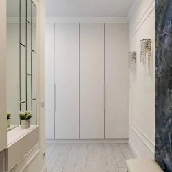 Шкаф в коридор в ЖК Республика