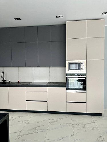 Кухня в КП Крестовоздвиженское