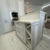 Классическая кухня в ЖК Колизей